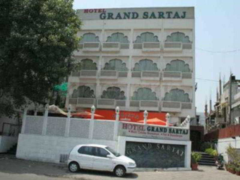 Hotel Grand Sartaj Νέο Δελχί Εξωτερικό φωτογραφία