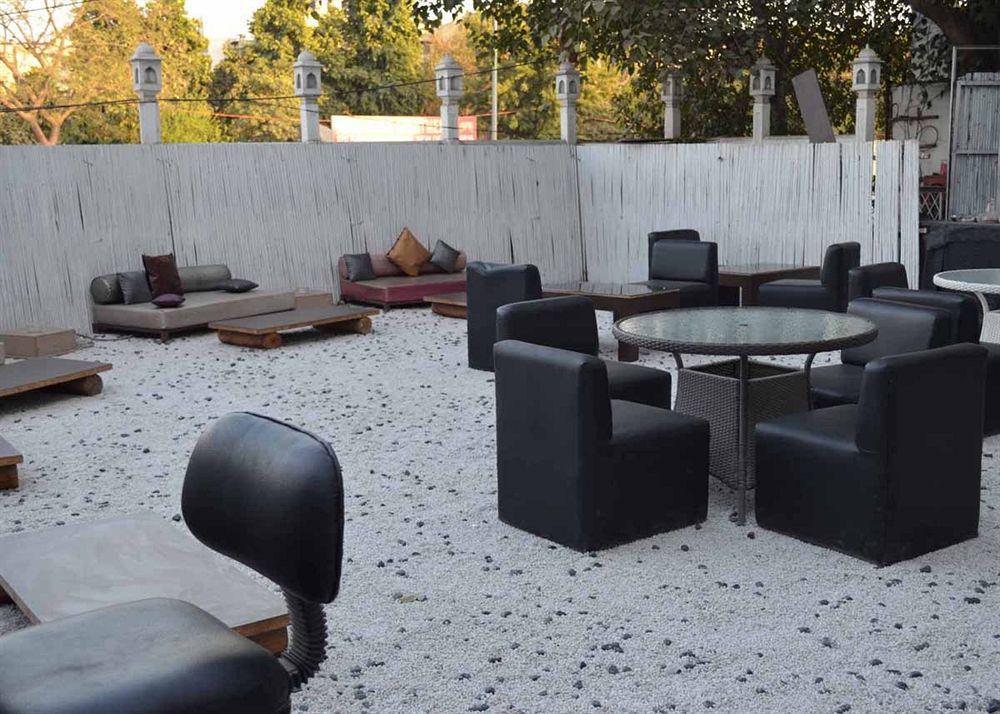 Hotel Grand Sartaj Νέο Δελχί Εξωτερικό φωτογραφία